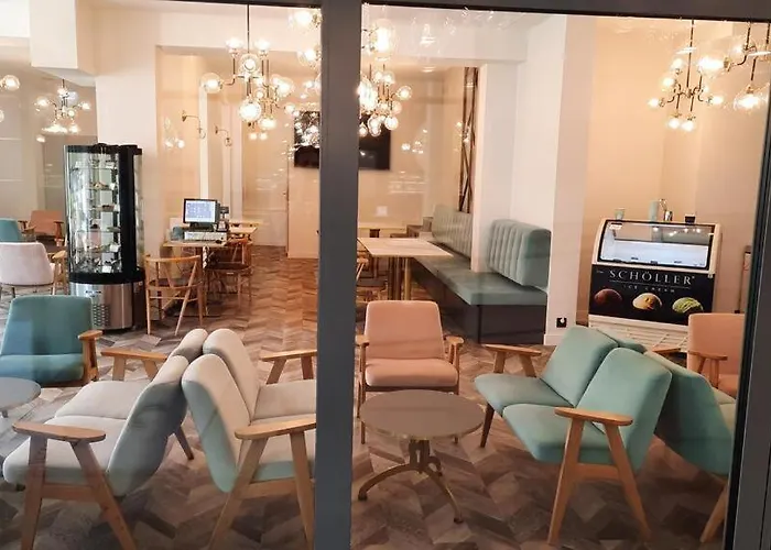 Apart. Albus Свиноуйсьце