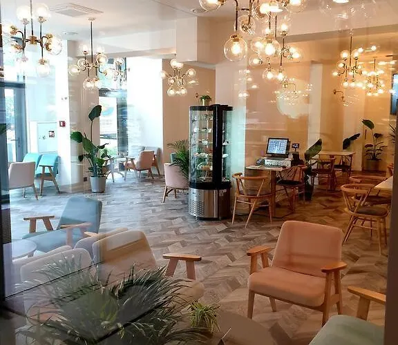 Apart. Albus * Свиноуйсьце