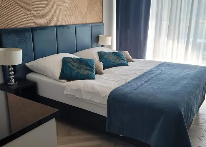 Apart. Albus Свиноуйсьце